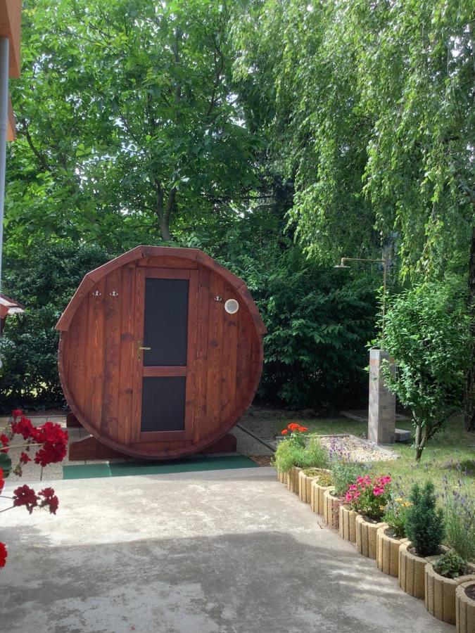Rita Apartman Gyenesdiás Buitenkant foto